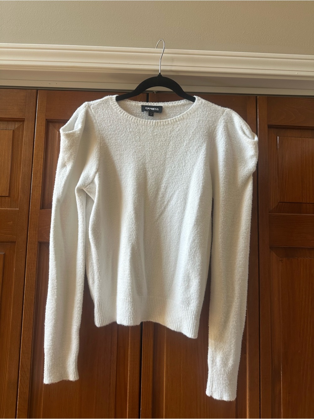 Express Cream puff- Sleeve Sweater